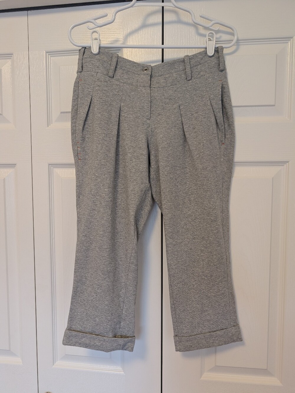 NWT Nike Golf Women's Size 8 Cuffed Cotton Crop Pants Heather Gray Orange Detail